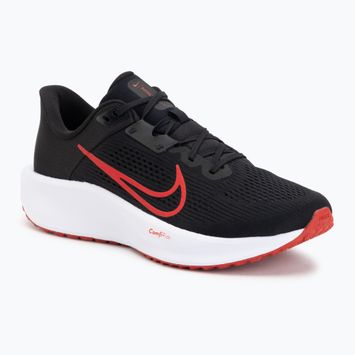 Pánské běžecké boty Nike Quest 6 black/white/dark smoke grey/university red