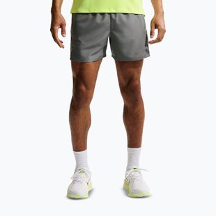 Pánské běžecké šortky Nike Miler Dri-Fit 2in1 5" smoke grey/smoke grey