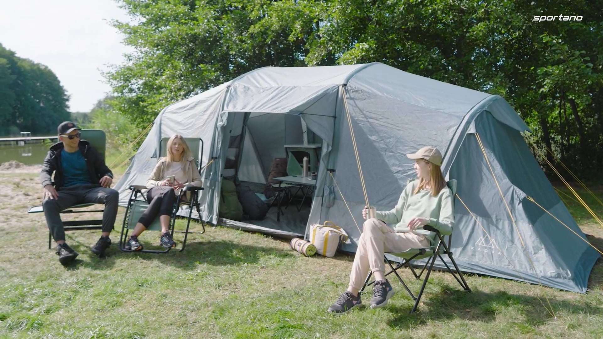 Stanový stan nafukovací pro 8 osob KADVA AIRcamp 8.44 zelený